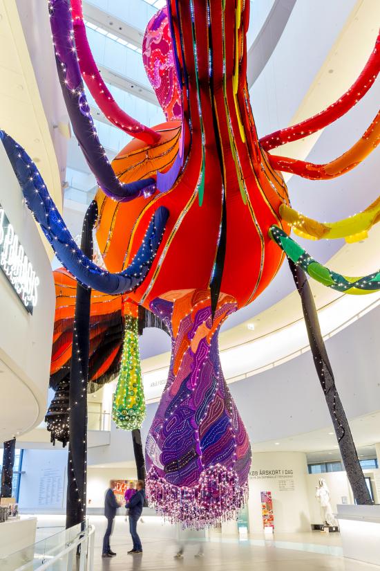 Joana Vasconcelos: Valkyrie Rán