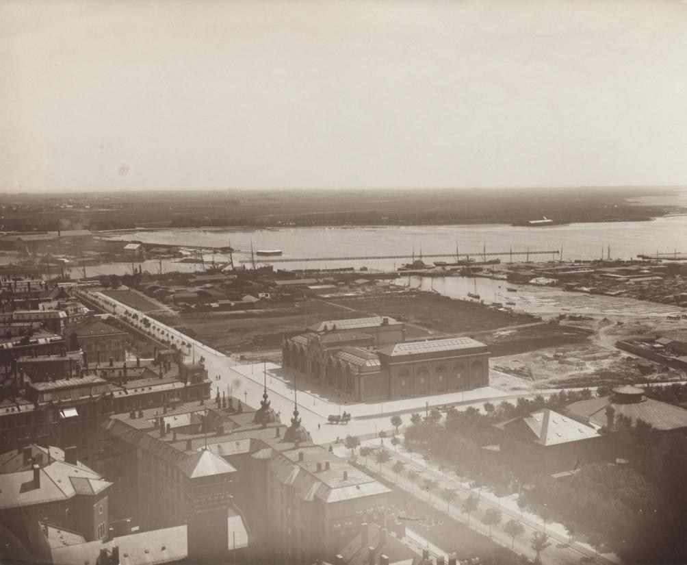 Udsigt fra Rådhustårnet mod Glyptoteket 1898